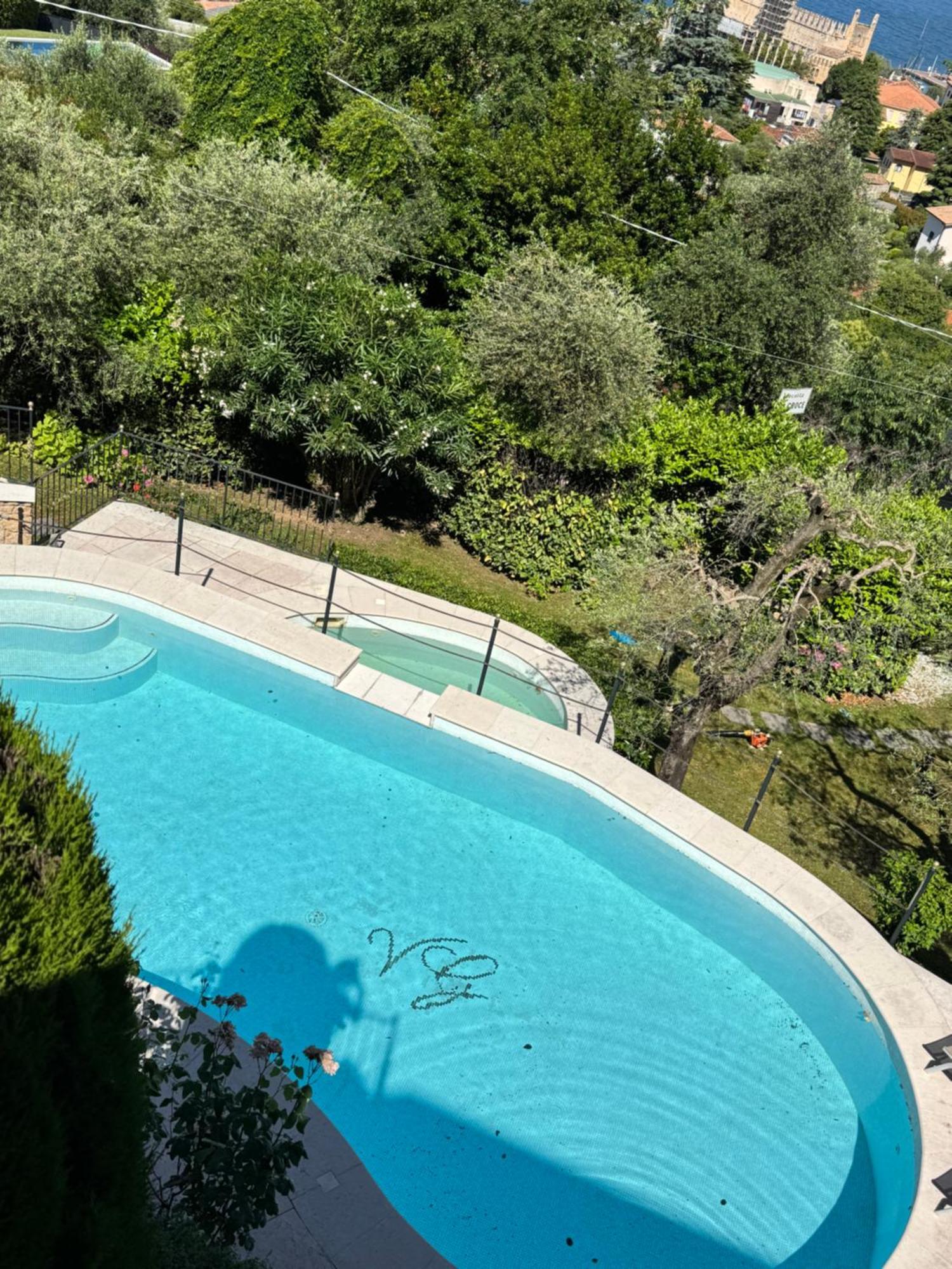 Appartamento La Perla Torri Del Benaco Exterior foto